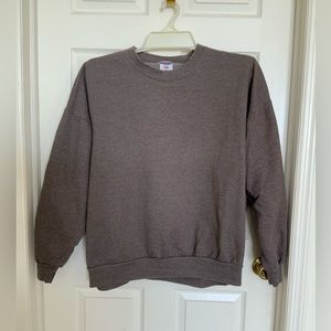 CLASSIC CREW NECK VINTAGE SWEATSHIRT.